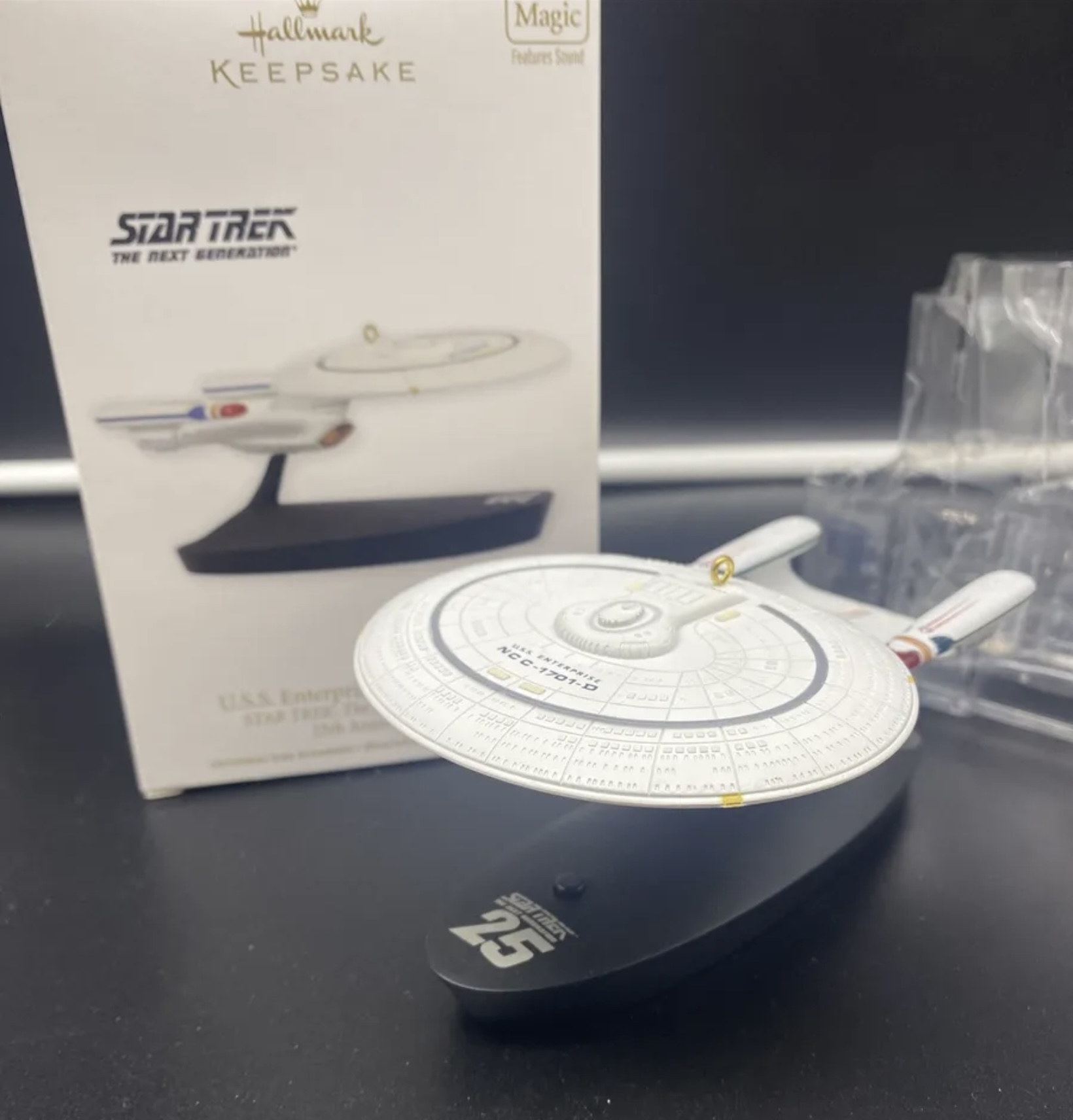 2012 Hallmark Keepsake U.S.S. Enterprise NCC-1701-D ornament
