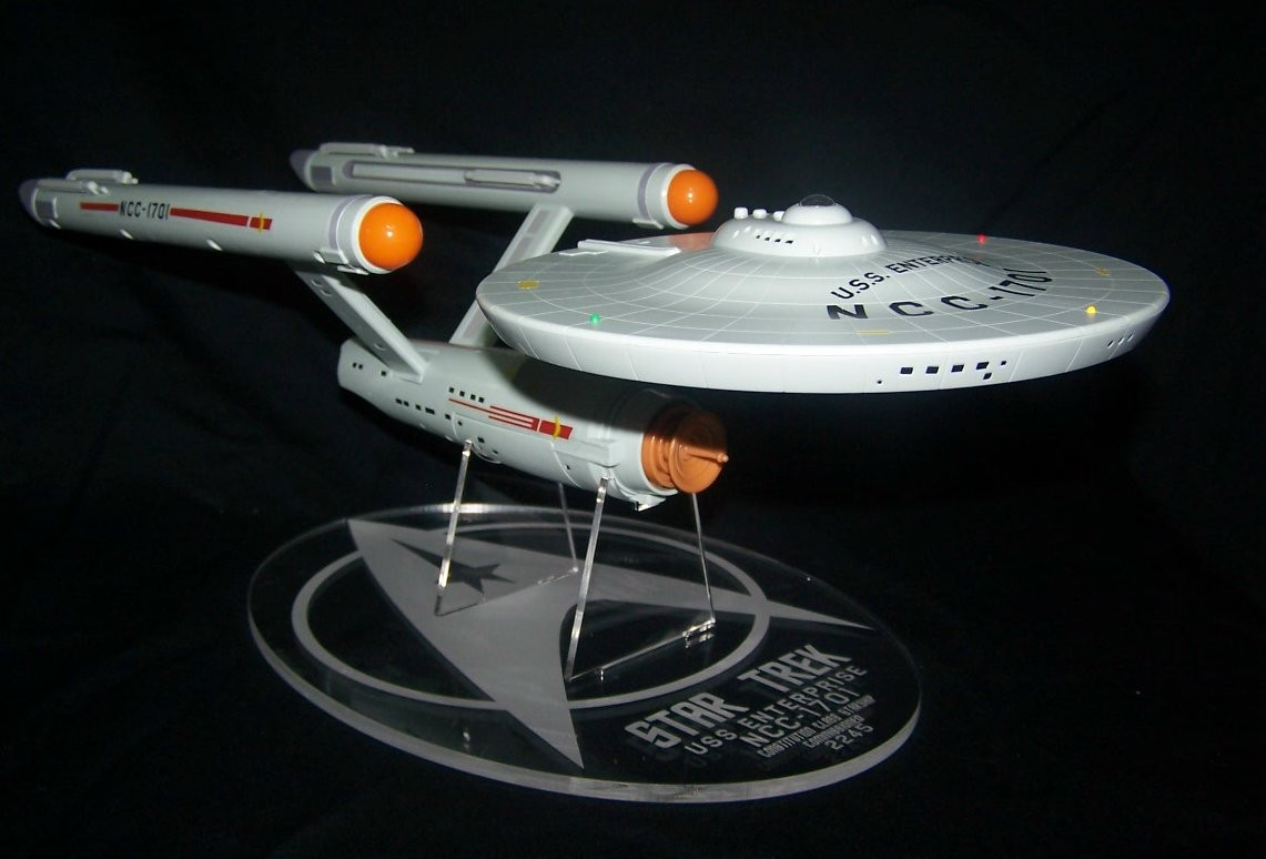 Playmates U.S.S. Enterprise NCC-1701, stock no. 6116